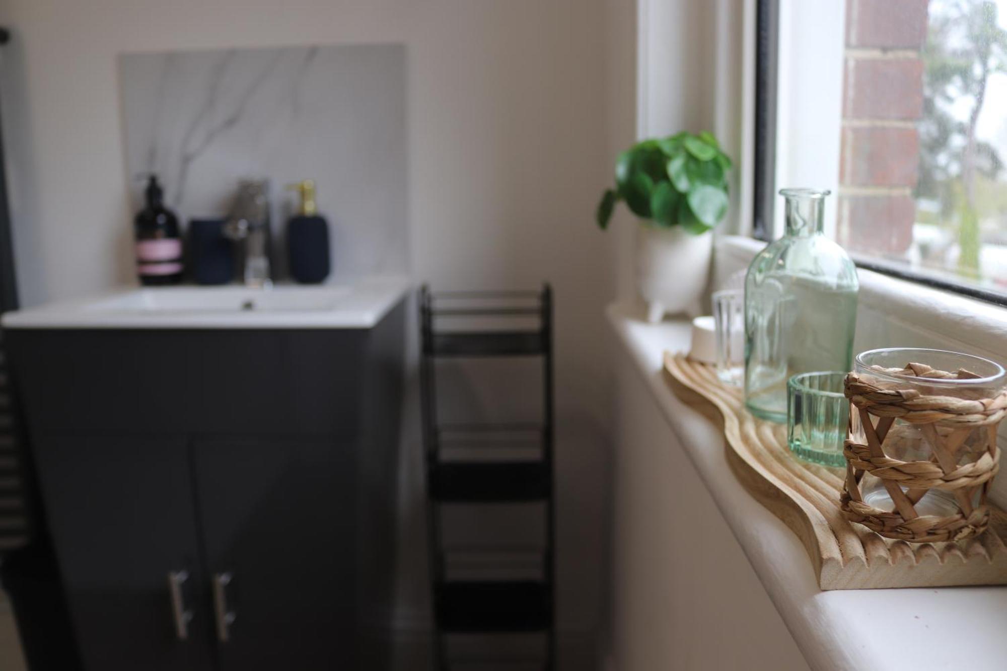 Aqua Nest Eastbourne - En-Suite, Free Parking, Kitchen المظهر الخارجي الصورة