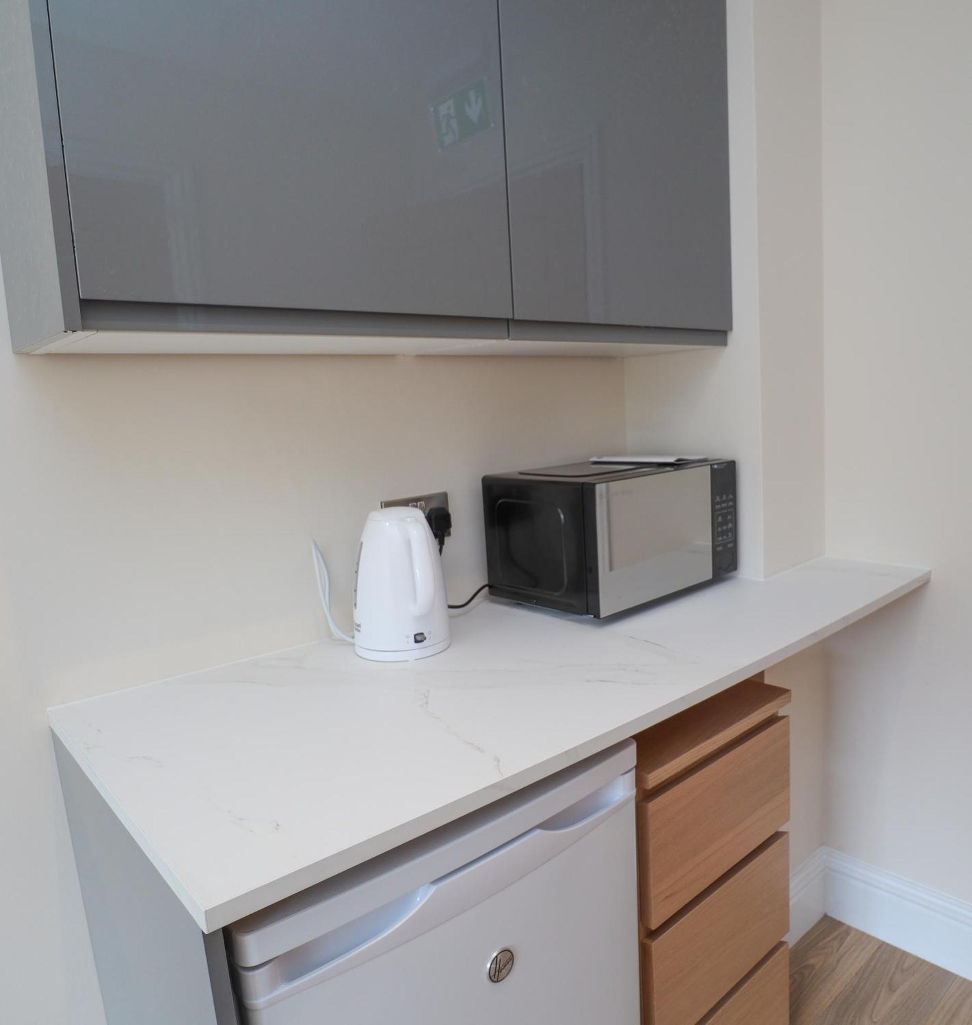 Aqua Nest Eastbourne - En-Suite, Free Parking, Kitchen المظهر الخارجي الصورة